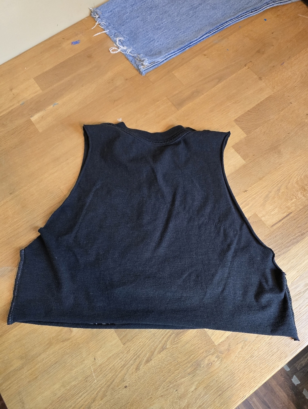 Johnny Cash Man In Black Cropped Graphic Tank Size Small Reworked Custom - Picture 6 of 8